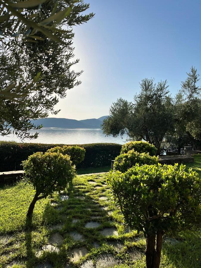 Villa Liana Sourpi Exterior photo